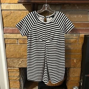 Black and white dress Sz Medium